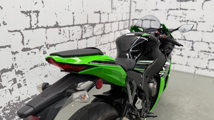 2017 Kawasaki Ninja ZX-10R KRT Replica (ZX1000R) Ninja Green
