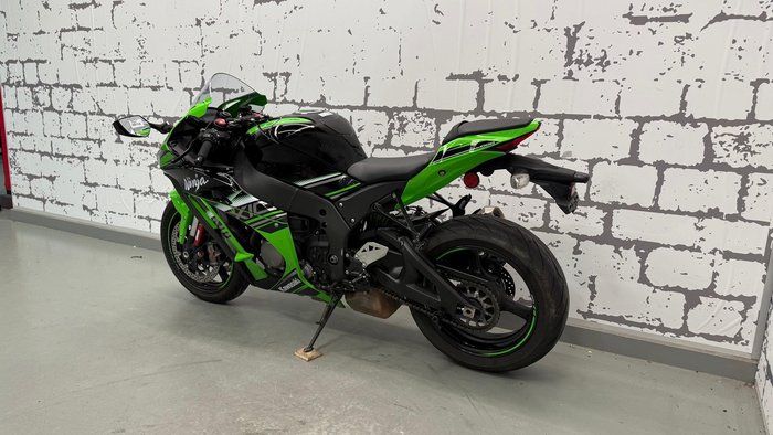 2017 Kawasaki Ninja ZX-10R KRT Replica (ZX1000R) Ninja Green