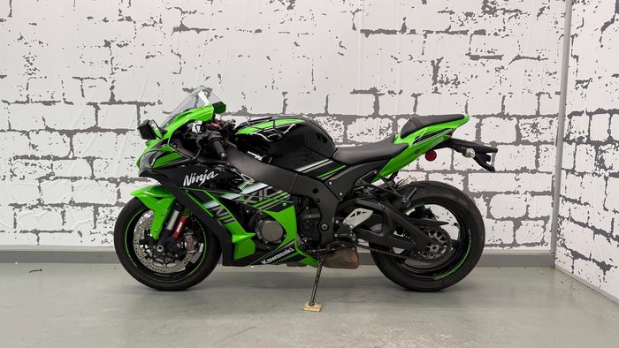 2017 Kawasaki Ninja ZX-10R KRT Replica (ZX1000R) Ninja Green