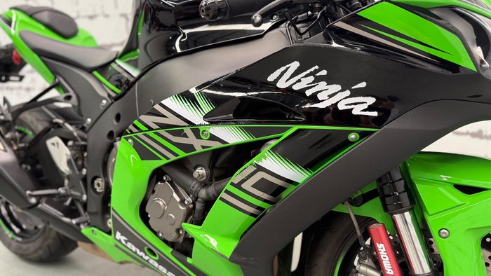 2017 Kawasaki Ninja ZX-10R KRT Replica (ZX1000R) Ninja Green