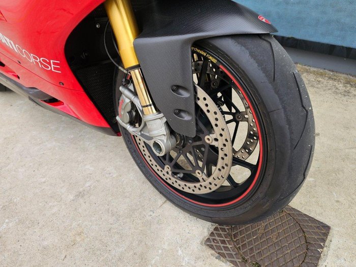 2015 Ducati 1299 Panigale S Superbike Red