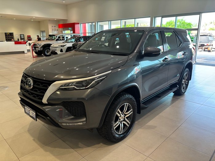2024 Toyota Fortuner