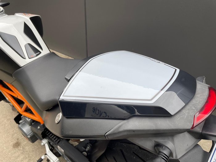 2014 KTM 390 Duke Duke White