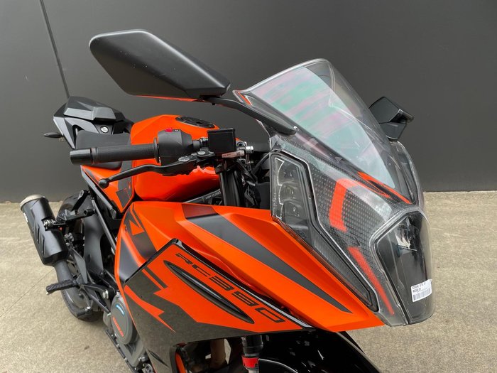 2022 KTM RC 390 RC Orange