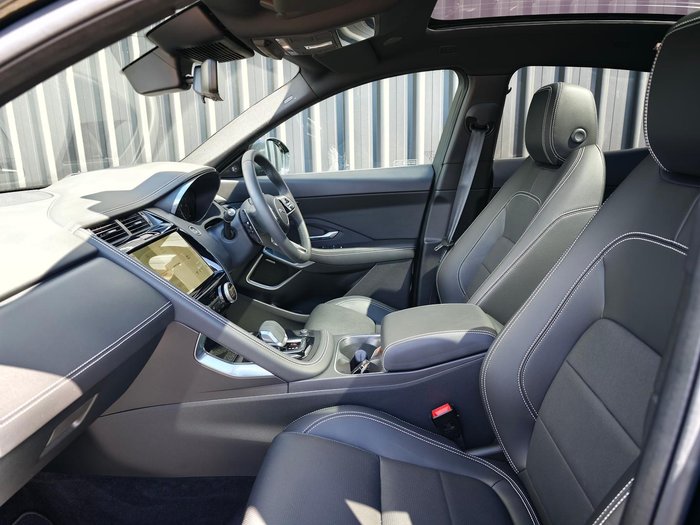 2024 Jaguar E-PACE P250 R-Dynamic SE