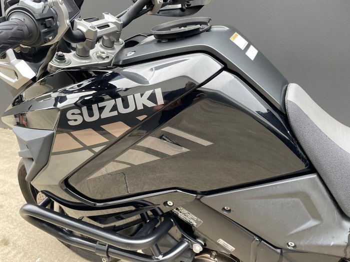 2020 Suzuki V-Strom 1050 XT (DL1050RC) V-Strom Black