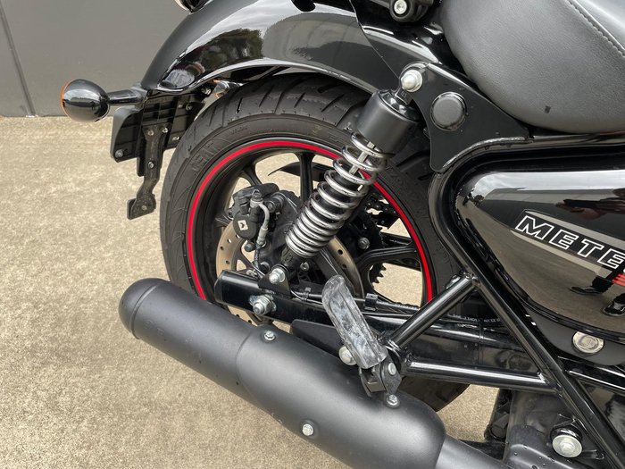 2024 Royal Enfield Meteor 350 Fireball Meteor Red