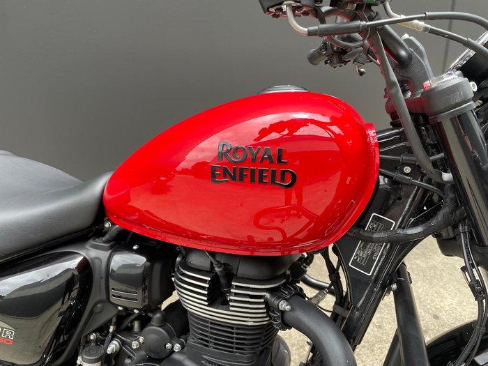 2024 Royal Enfield Meteor 350 Fireball Meteor Red