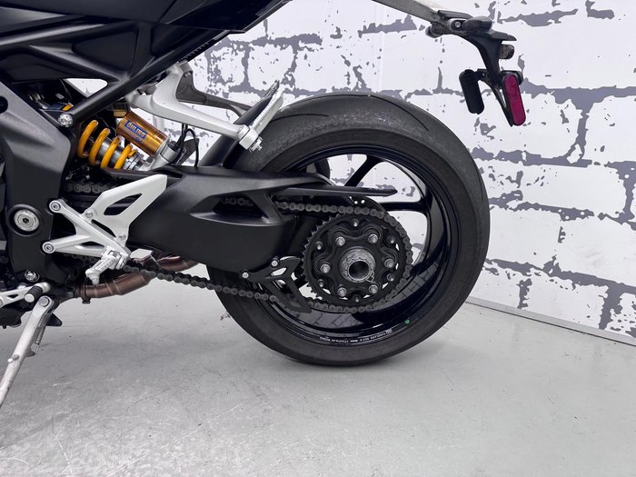 2026 Triumph Speed Triple RS 1200 Speed Triple Black