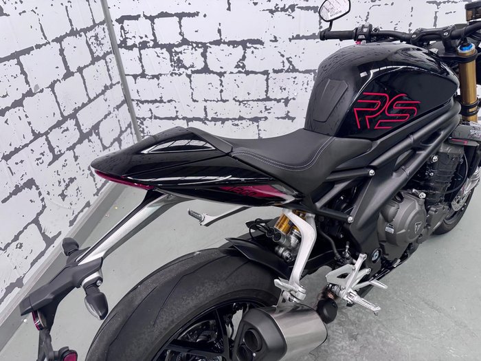 2026 Triumph Speed Triple RS 1200 Speed Triple Black