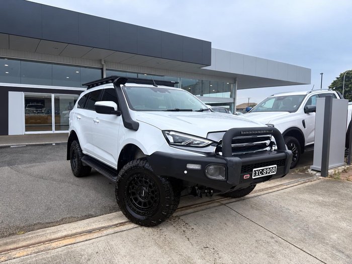 2022 Isuzu MU-X