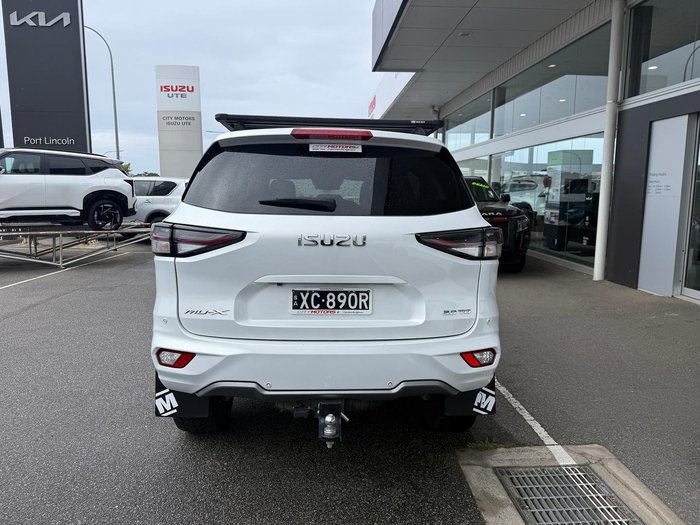2022 Isuzu MU-X LS-T