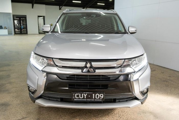 2016 Mitsubishi Outlander LS Safety Pack