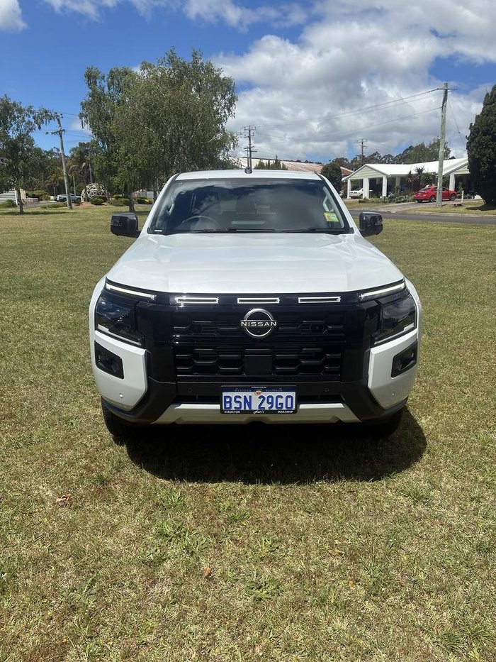 2026 Nissan Navara ST-X