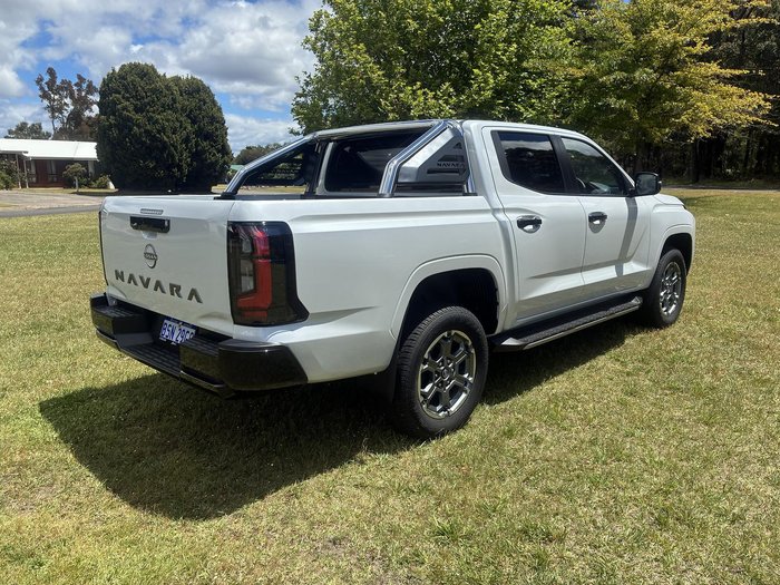 2026 Nissan Navara ST-X