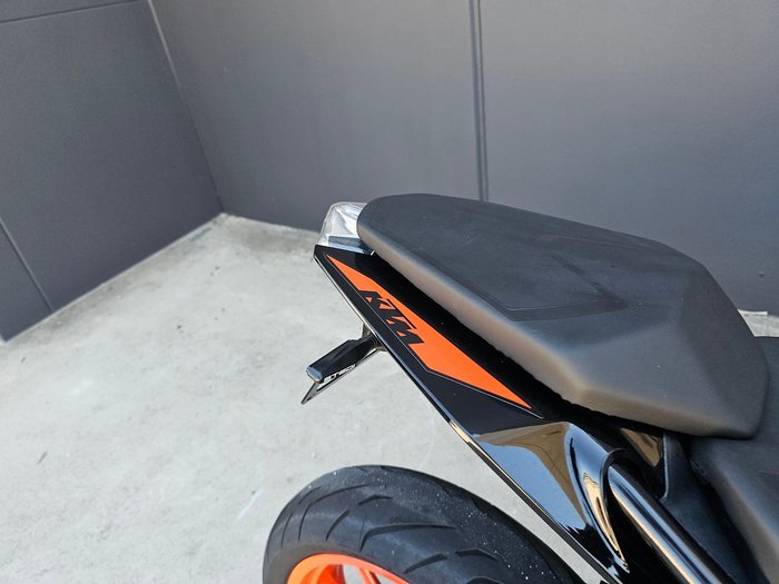 2022 KTM 390 Duke Duke Orange