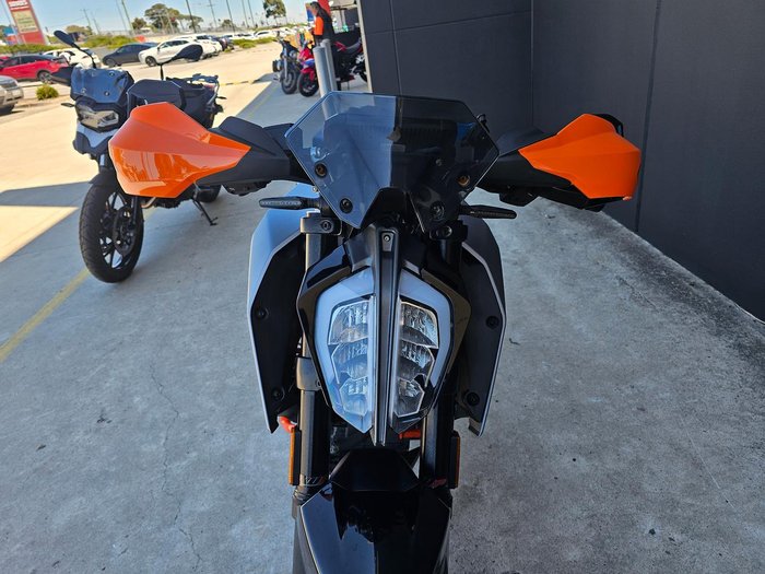 2022 KTM 390 Duke Duke Orange
