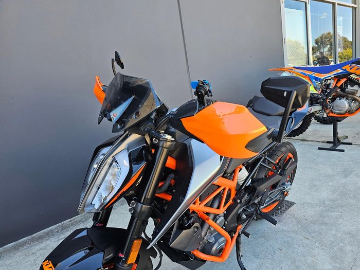 2022 KTM 390 Duke Duke Orange