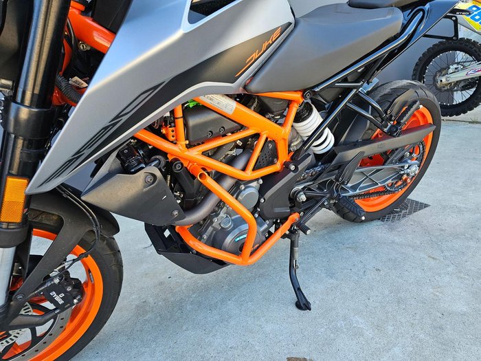 2022 KTM 390 Duke Duke Orange