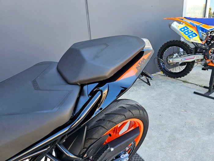 2022 KTM 390 Duke Duke Orange