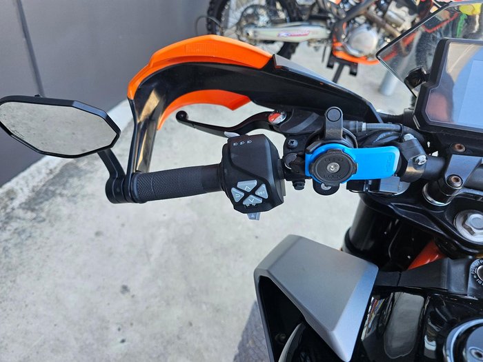 2022 KTM 390 Duke Duke Orange
