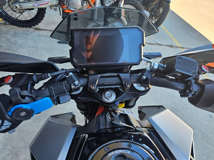 2022 KTM 390 Duke Duke Orange