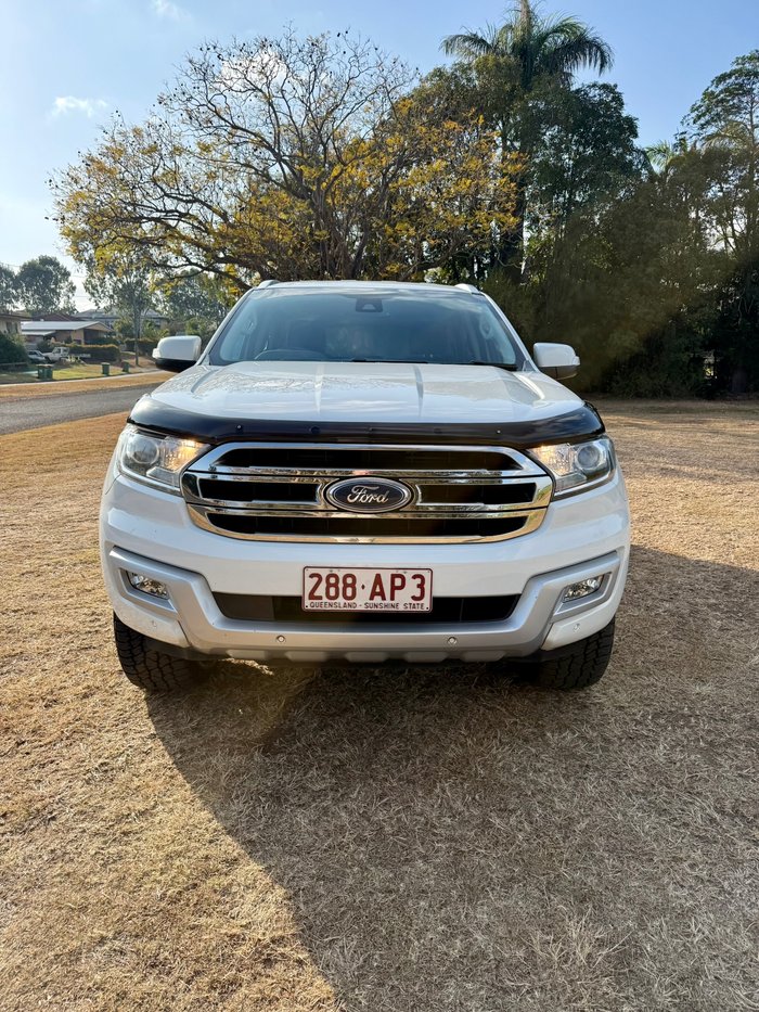 2016 FORD EVEREST TREND