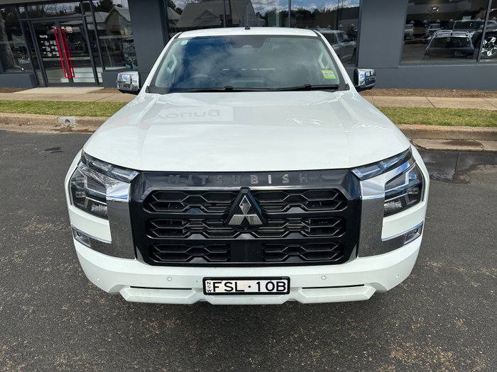 2024 MITSUBISHI TRITON GLS