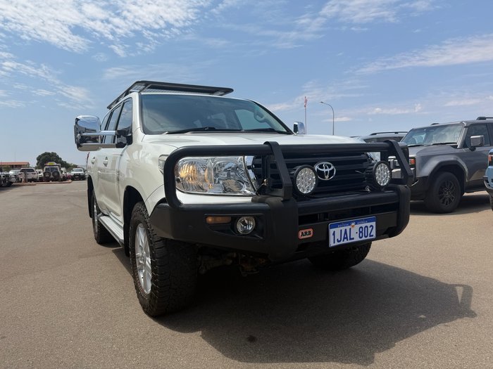 2014 Toyota LANDCRUISER ALTITUDE