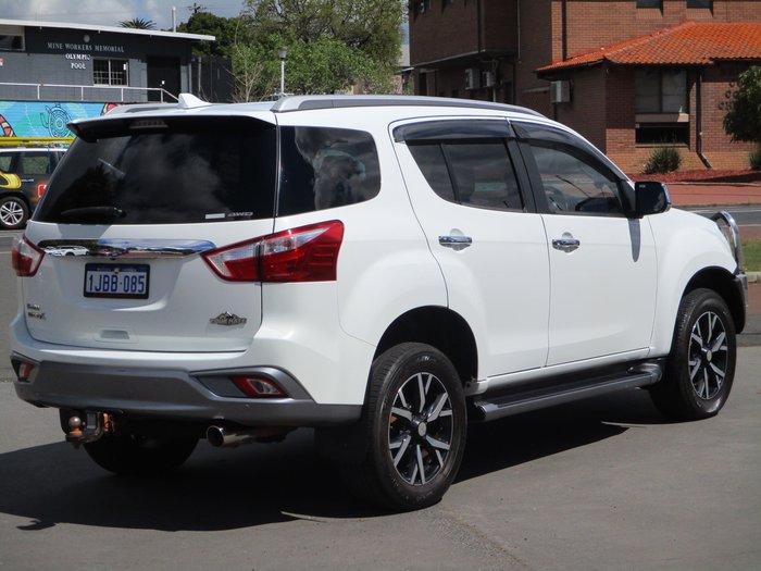2019 Isuzu MU-X LS-T