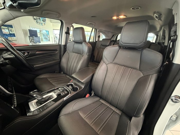 2023 Isuzu MU-X LS-T
