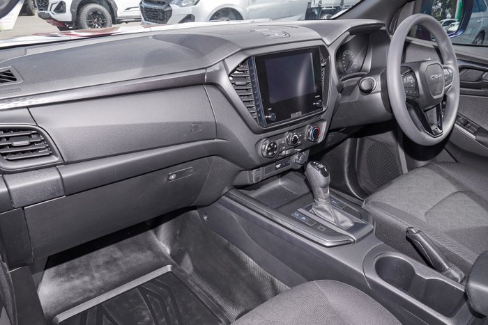 2025 Isuzu D-MAX X-RIDER