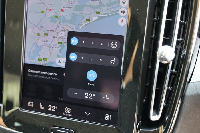 2025 Volvo XC40 Ultra B4 Bright