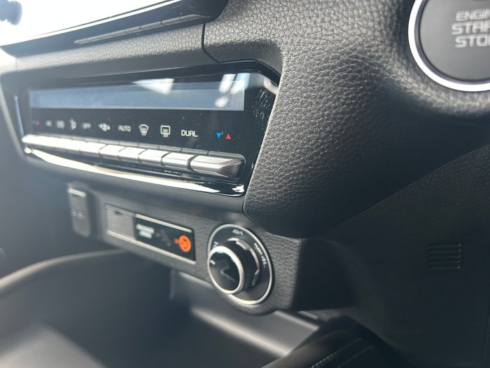2025 Mazda BT-50 GT