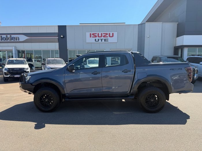 2024 Isuzu D-MAX Granite Grey Mica