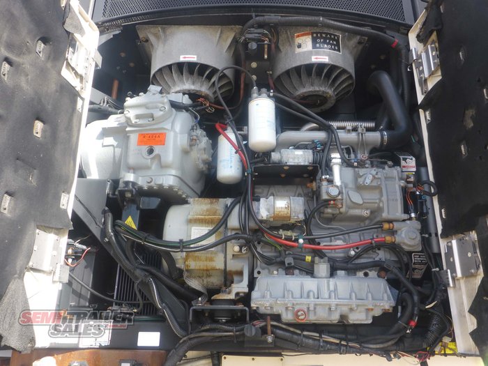 2008 Peki 24 Pallet Refrigerated Pantech with Tailgate Loader