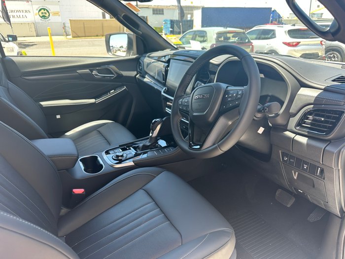 2025 Isuzu MU-X MY25.5 Isuzu MU-X 4X4 LST 2.2 L Automatic (UJOR513D)