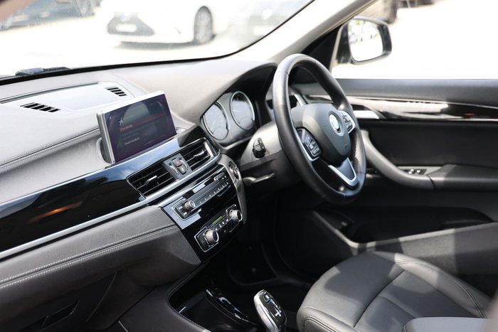 2020 BMW X1 sDRIVE 18i