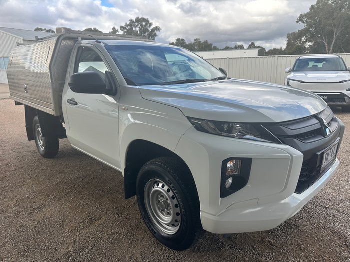 2020 Mitsubishi Triton GLX