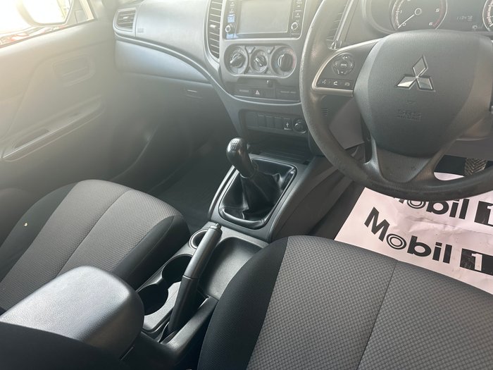 2020 Mitsubishi Triton GLX