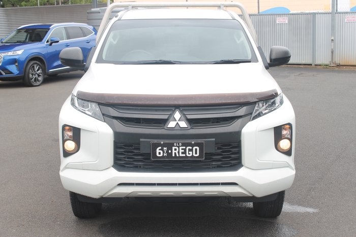 2022 Mitsubishi Triton GLX