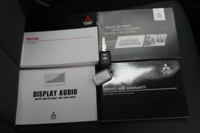 2022 Mitsubishi Triton GLX