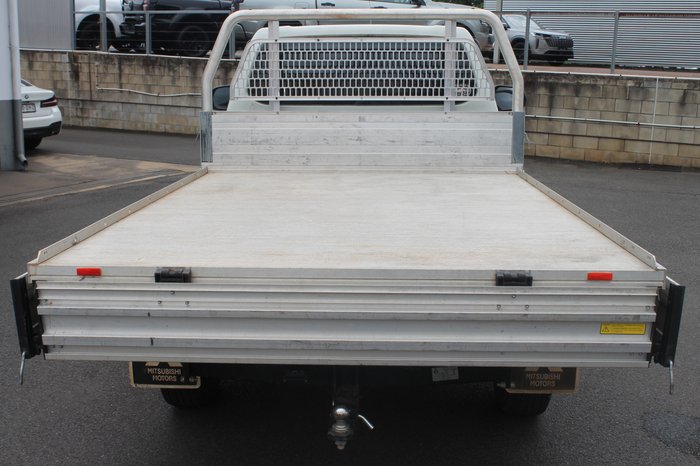 2022 Mitsubishi Triton GLX