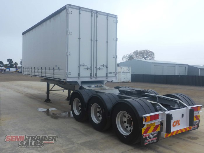 2012 Maxitrans 12 Pallet Rollback A Trailer