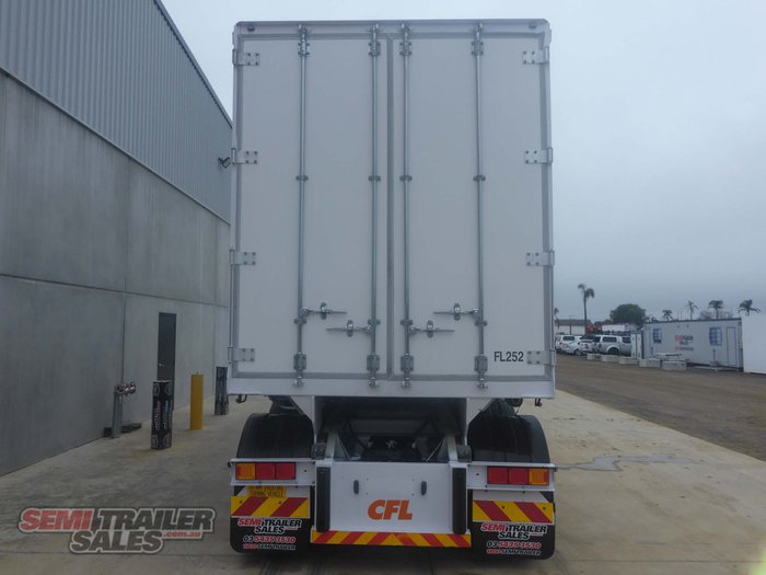 2012 Maxitrans 12 Pallet Rollback A Trailer