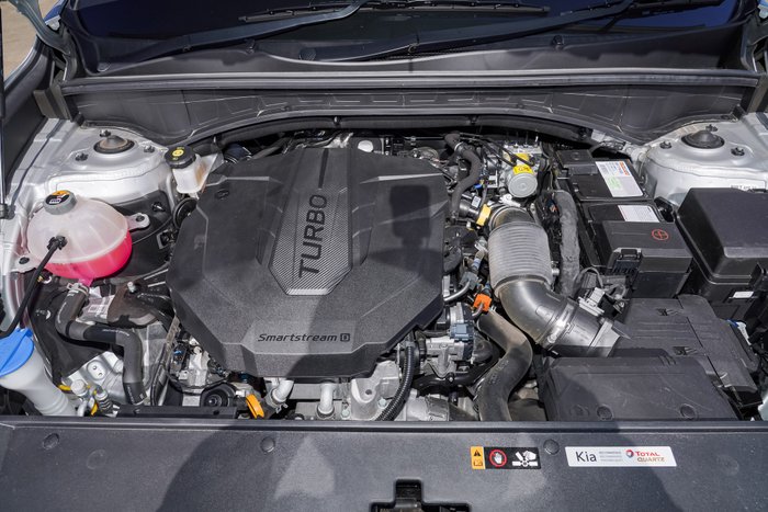 2022 Kia Sorento Sport