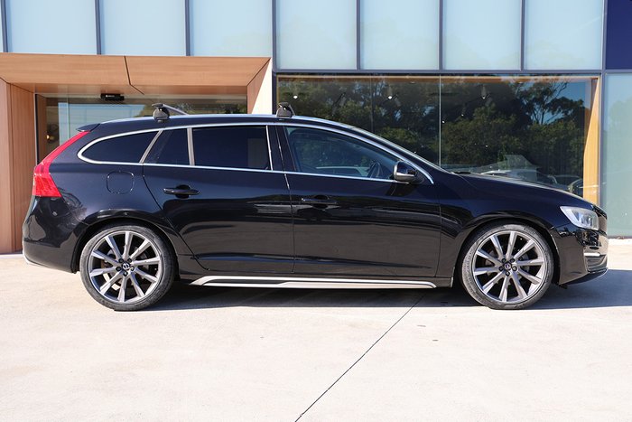 2015 Volvo V60 T5 Kinetic