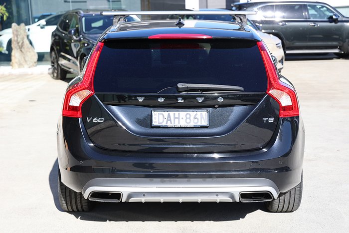 2015 Volvo V60 T5 Kinetic