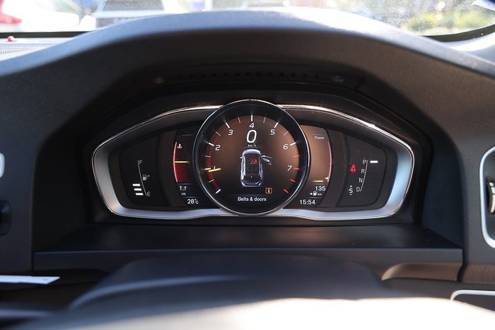 2015 Volvo V60 T5 Kinetic