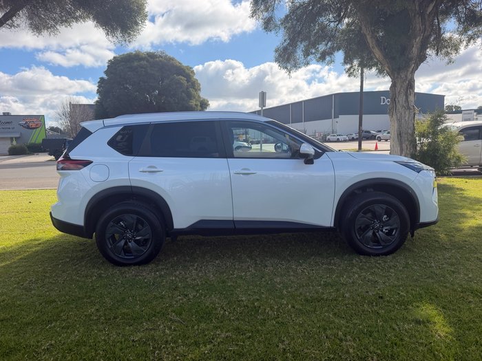 2026 NISSAN X-TRAIL